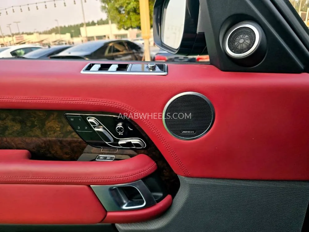 Land Rover Range Rover Evoque 2021 for Sale in Sharjah Image-20