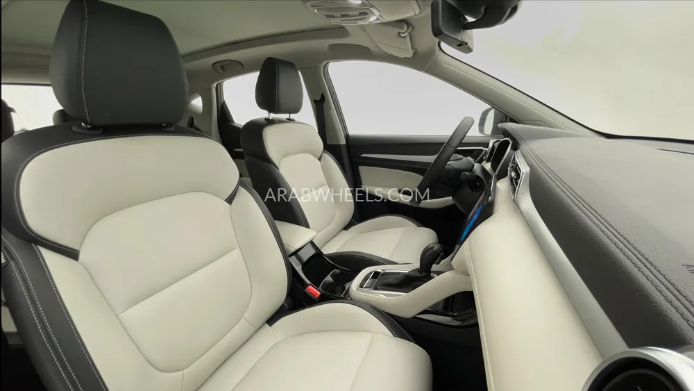 MG ZS 2025 for Sale in Dubai Image-28