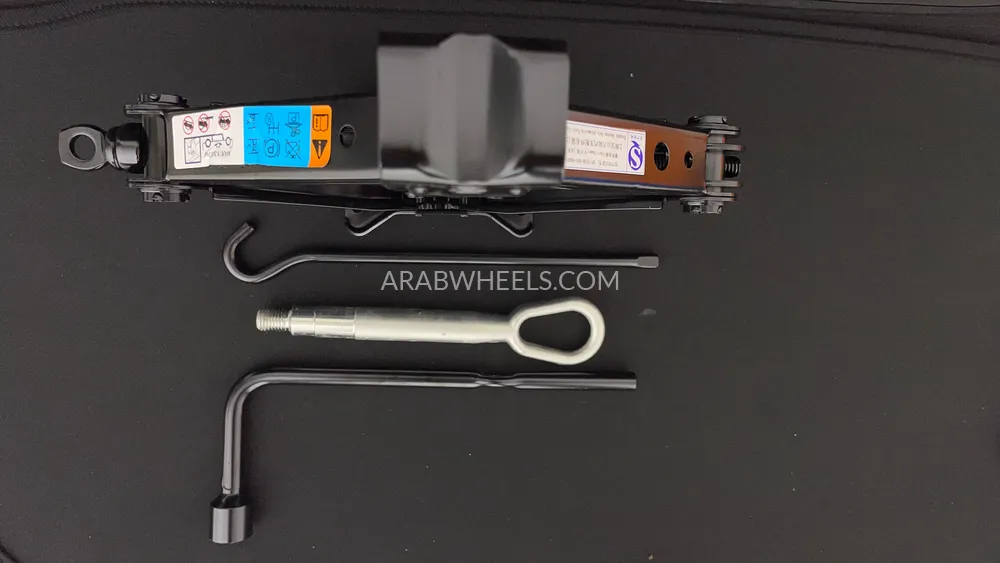 MG ZS 2025 for Sale in Dubai Image-33