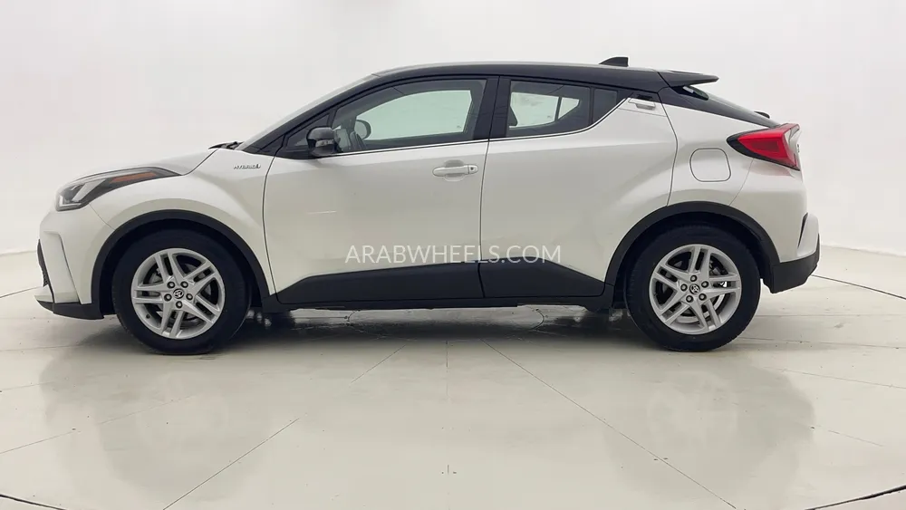 Toyota C-HR 2021 for Sale in Dubai Image-6