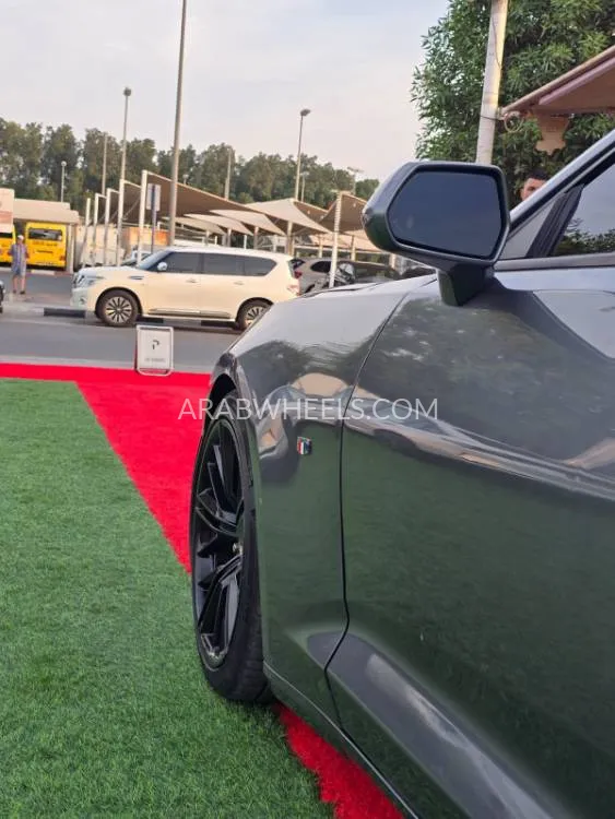 Chevrolet Camaro 2022 for Sale in Sharjah Image-19