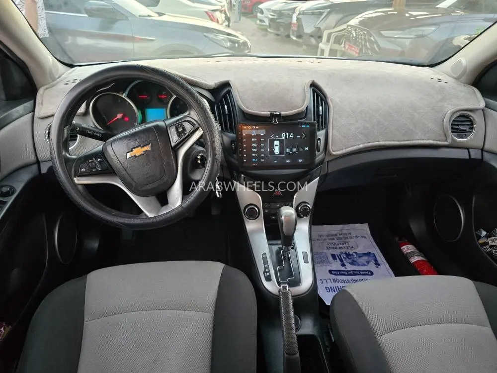 Chevrolet Cruze 2015 for Sale in Sharjah Image-15