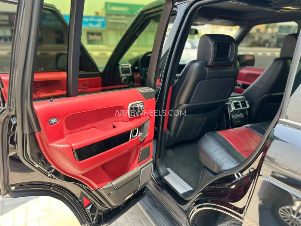 Land Rover Range Rover 2011 for Sale in Ras Al Khaimah Image-16