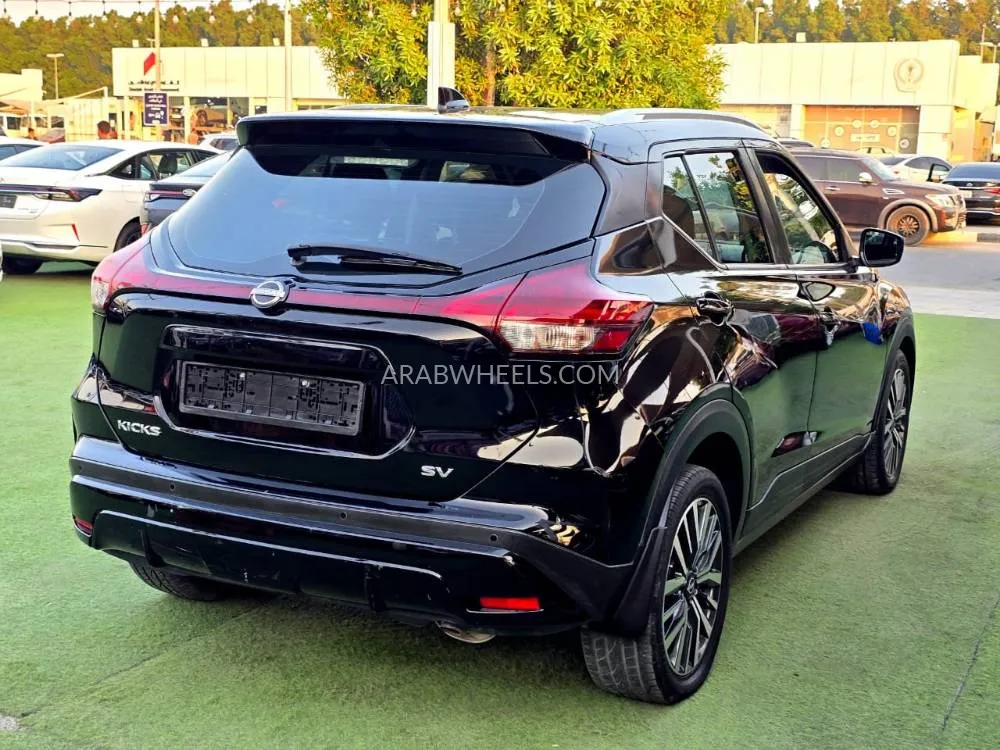 Nissan Kicks 2021 for Sale in Sharjah Image-5