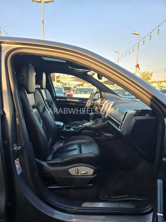 بورشه كايين 2013 for Sale in الشارقة Image-4