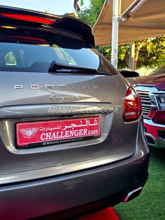 بورشه كايين 2013 for Sale in الشارقة Image-29