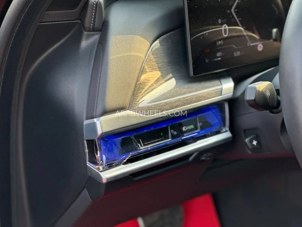 BMW 7 series 2023 for Sale in Dubai Image-8