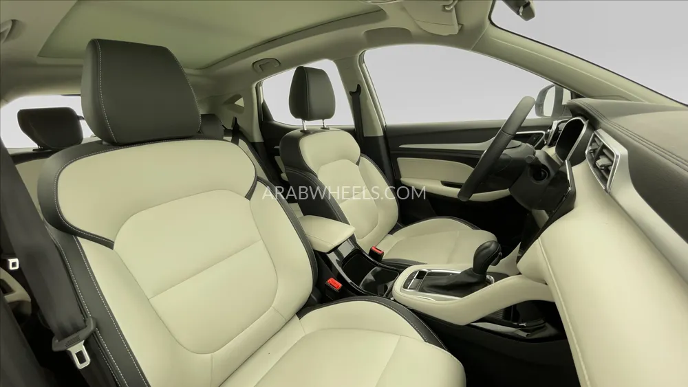 MG ZS 2025 for Sale in Dubai Image-28