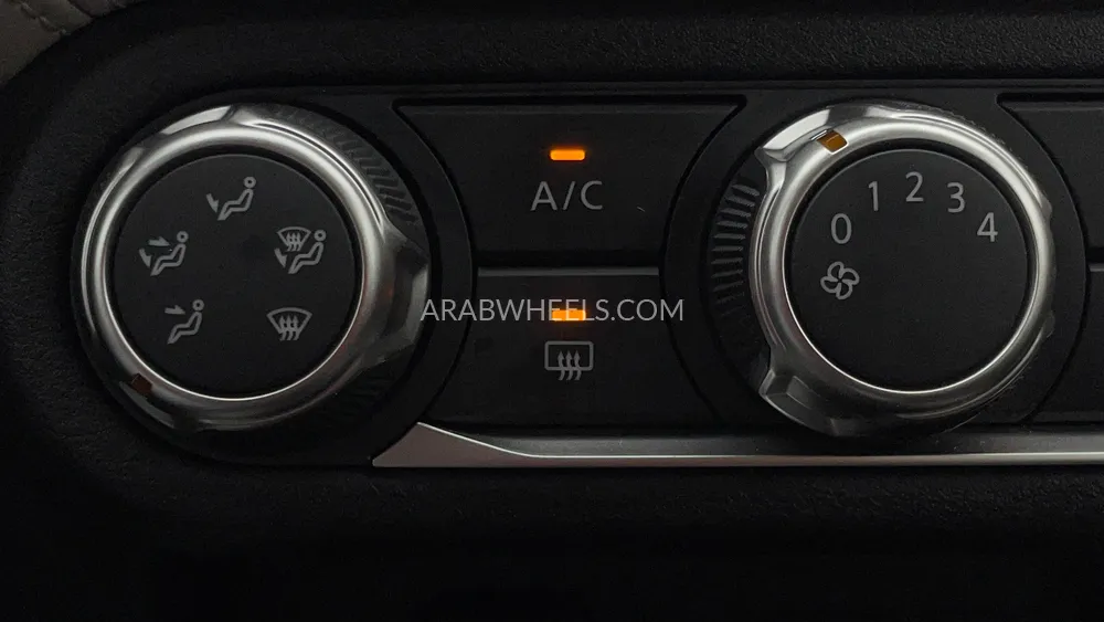 نيسان صني 2024 for Sale in دبي Image-40