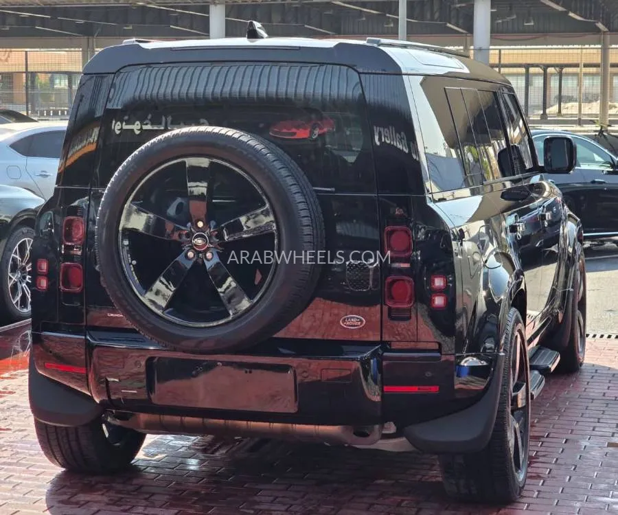 Land Rover Defender 2020 for Sale in Dubai Image-7