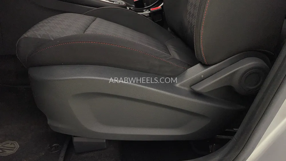 MG ZS 2022 for Sale in Dubai Image-22