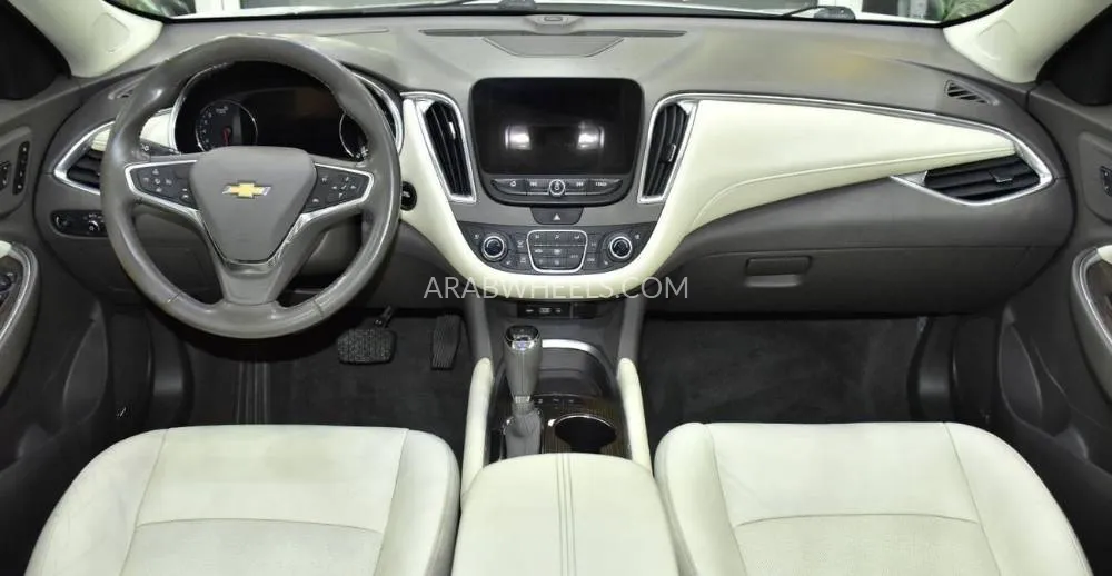 Chevrolet Malibu 2019 for Sale in Dubai Image-11