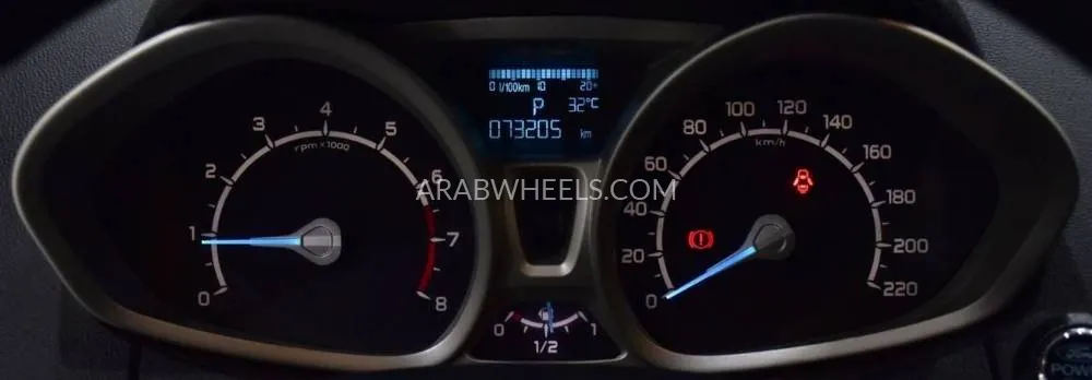 Ford Ecosport 2016 for Sale in Dubai Image-13