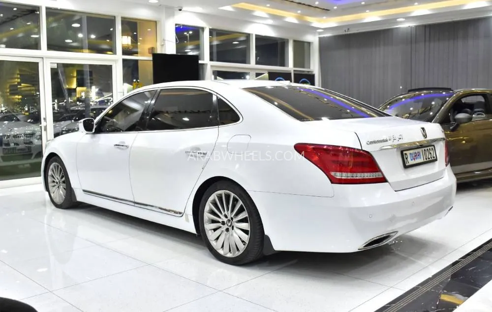 Hyundai Centennial 2015 for Sale in Dubai Image-7