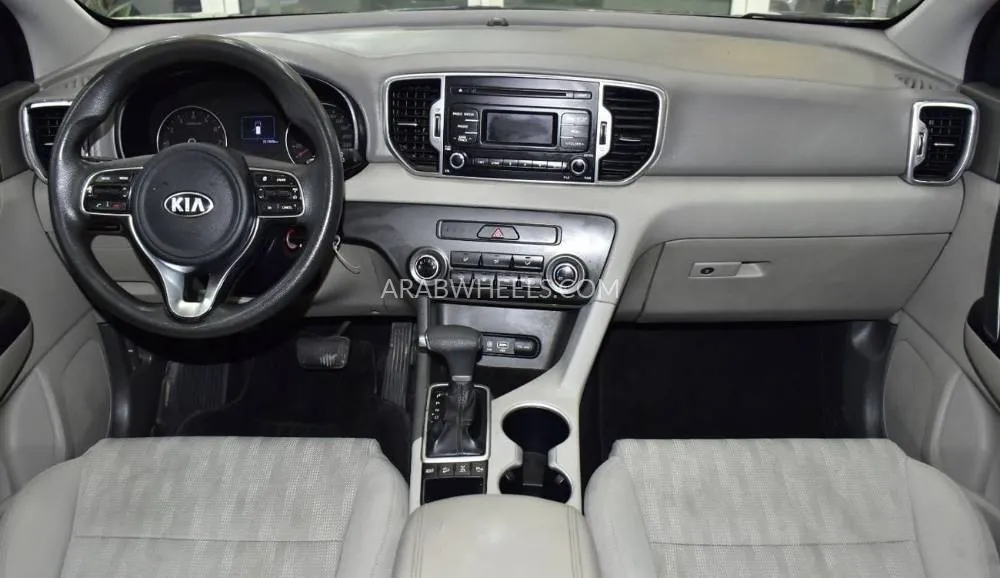 Kia Sportage 2018 for Sale in Dubai Image-11