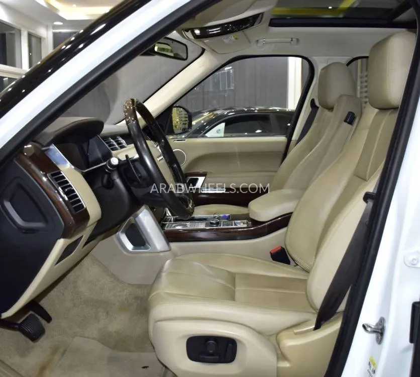 Land Rover Range Rover 2016 for Sale in Dubai Image-10