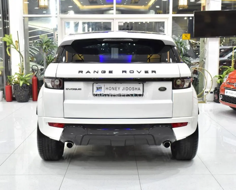 Land Rover Range Rover Evoque 2015 for Sale in Dubai Image-5