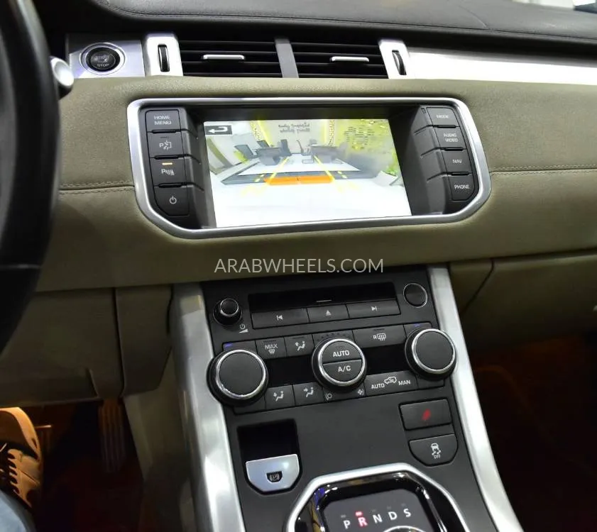 Land Rover Range Rover Evoque 2015 for Sale in Dubai Image-14