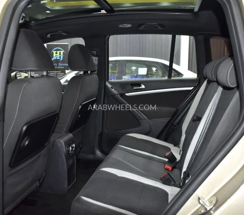 Volkswagen Tiguan 2016 for Sale in Dubai Image-16