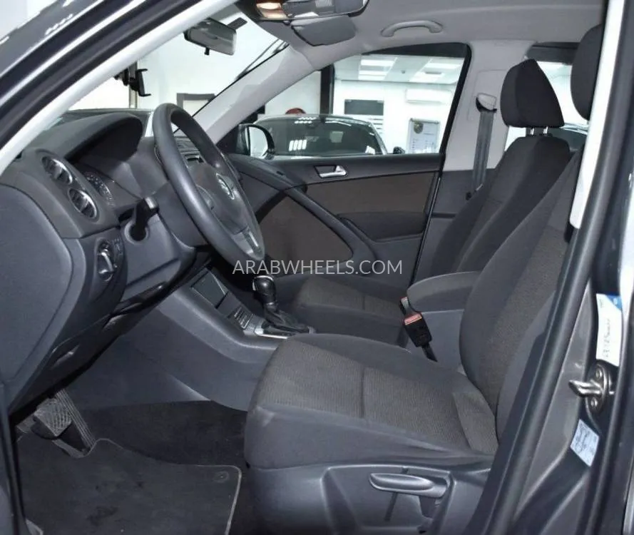 Volkswagen Tiguan 2016 for Sale in Dubai Image-11