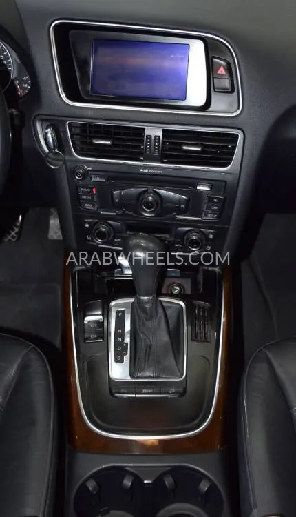 أودي Q5 2012 for Sale in دبي Image-14