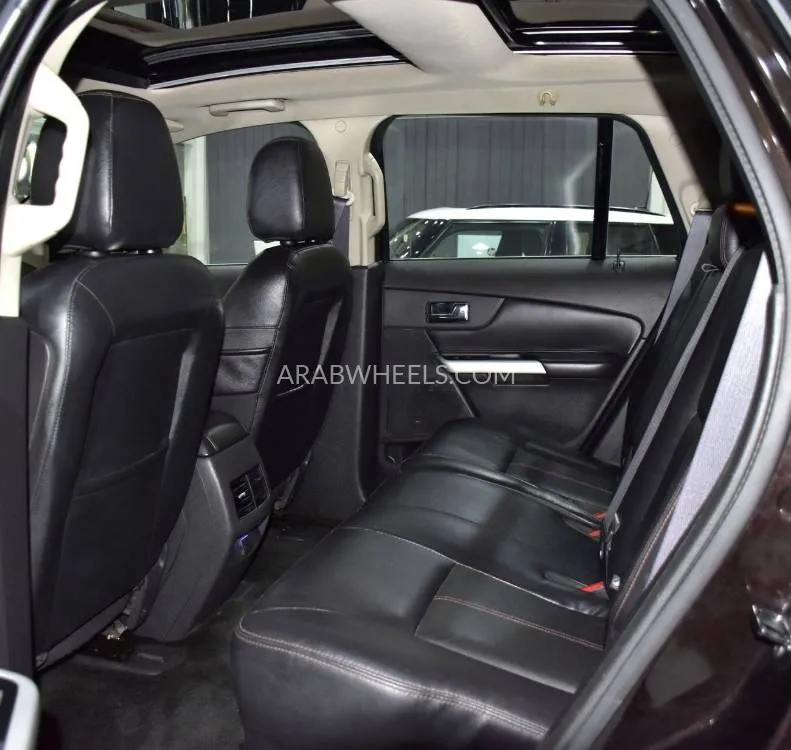 Ford Edge 2014 for Sale in Dubai Image-16