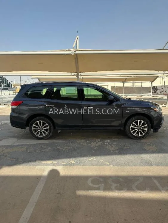 نيسان باثفايندر 2014 for Sale in الشارقة Image-4