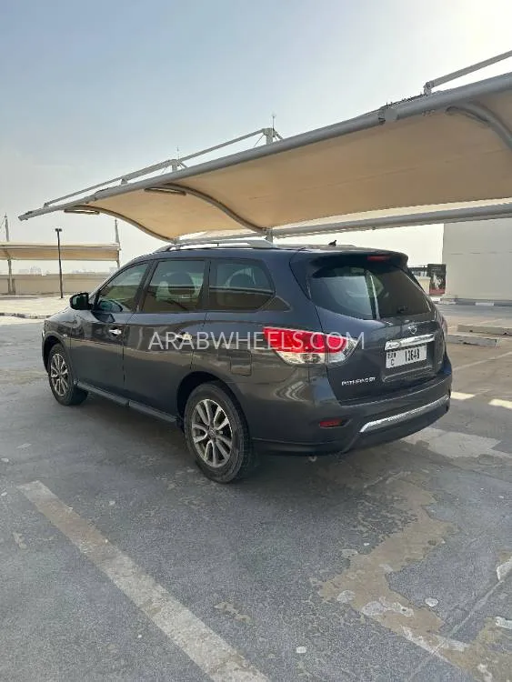 نيسان باثفايندر 2014 for Sale in الشارقة Image-6