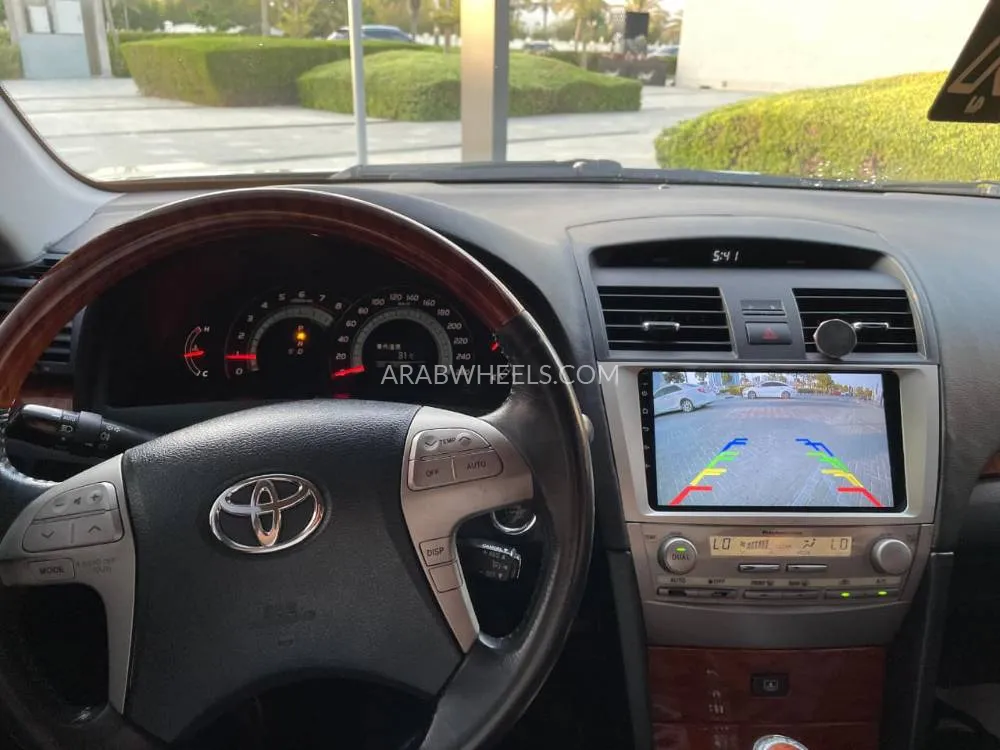 تويوتا أوريون 2010 for Sale in عجمان Image-2