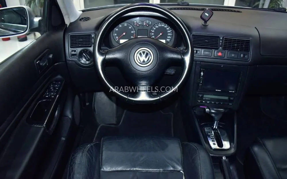 Volkswagen Golf 2003 for Sale in Dubai Image-12