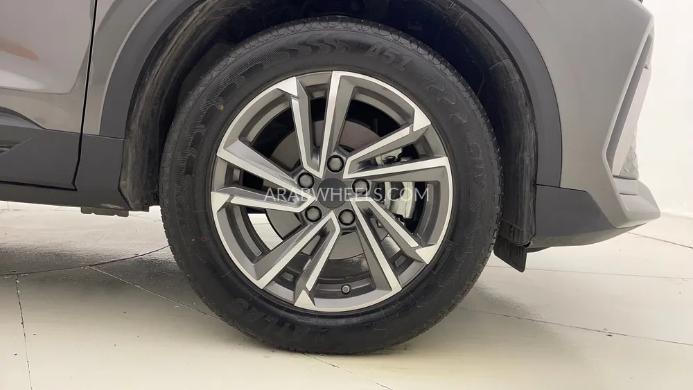 Geely Coolray 2025 for Sale in Dubai Image-10