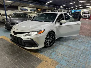 Toyota Camry 2.5L Hybrid XLE 2023 for Sale