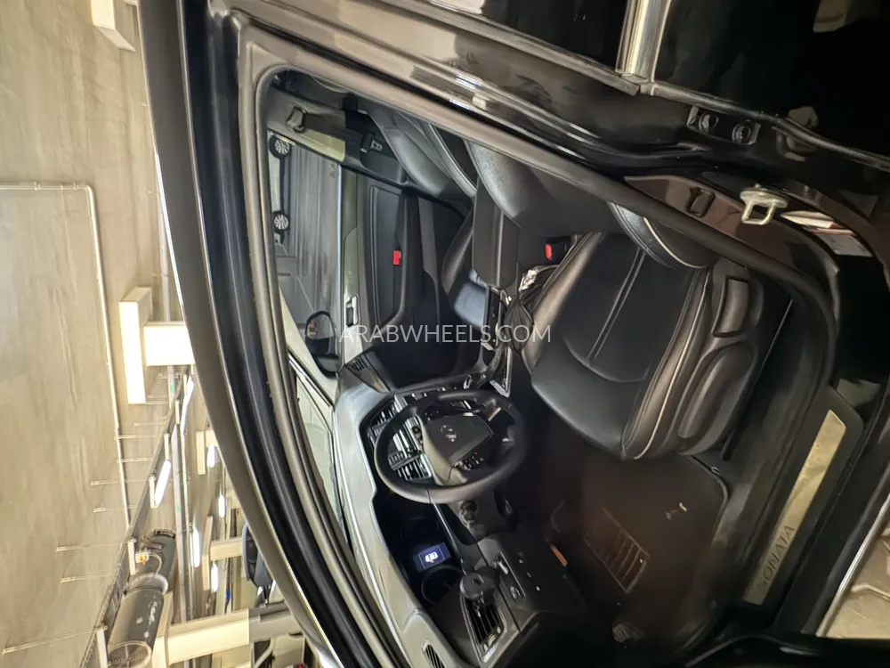 Hyundai Sonata 2018 for Sale in Dubai Image-6