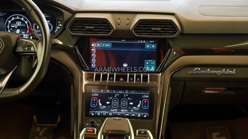 Lamborghini Urus 2022 for Sale in Dubai Image-6