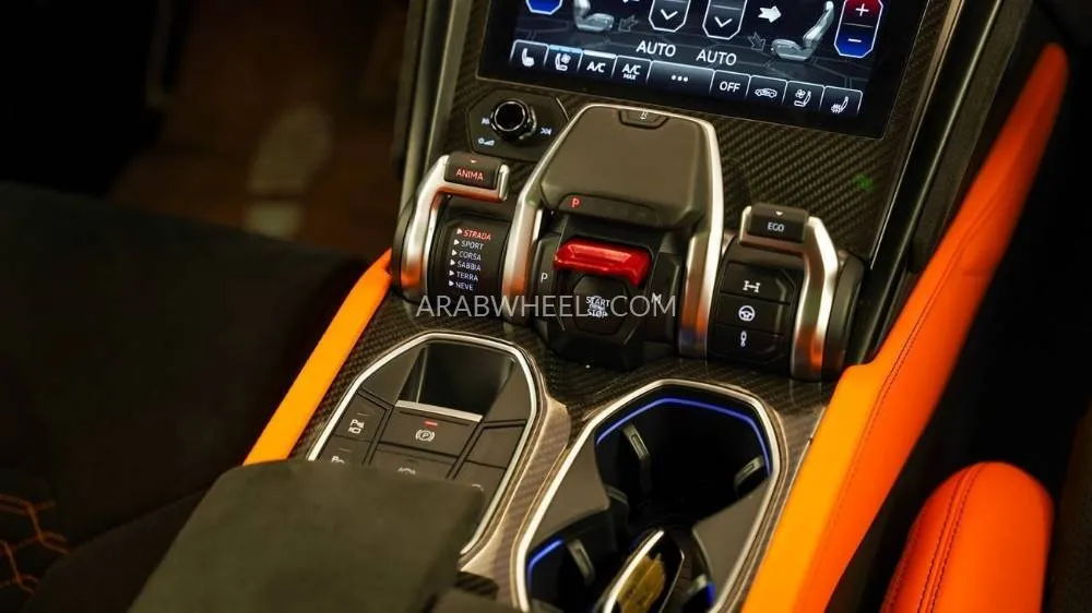 Lamborghini Urus 2022 for Sale in Dubai Image-7