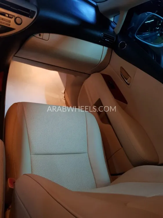 Lexus RX 2012 for Sale in Dubai Image-19