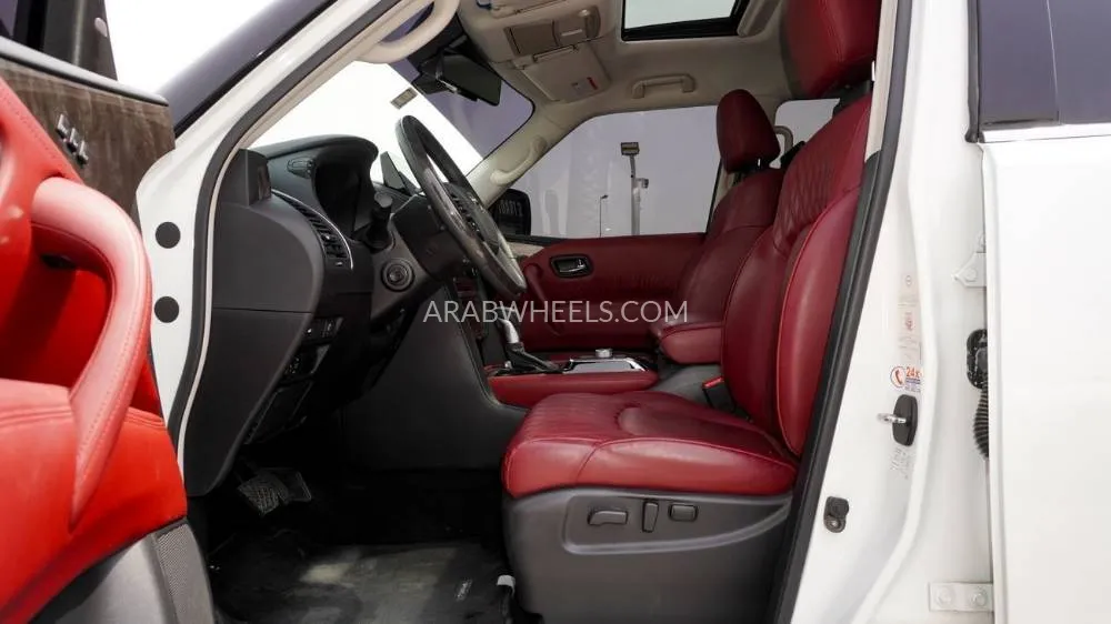 Nissan Patrol 2023 for Sale in Dubai Image-15