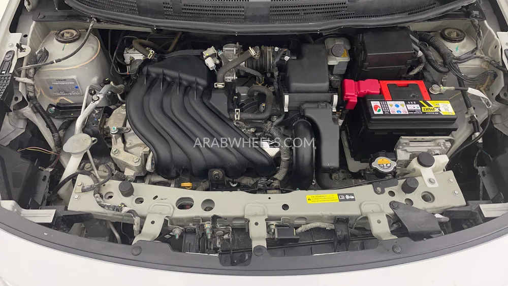 Nissan Sunny 2023 for Sale in Dubai Image-9