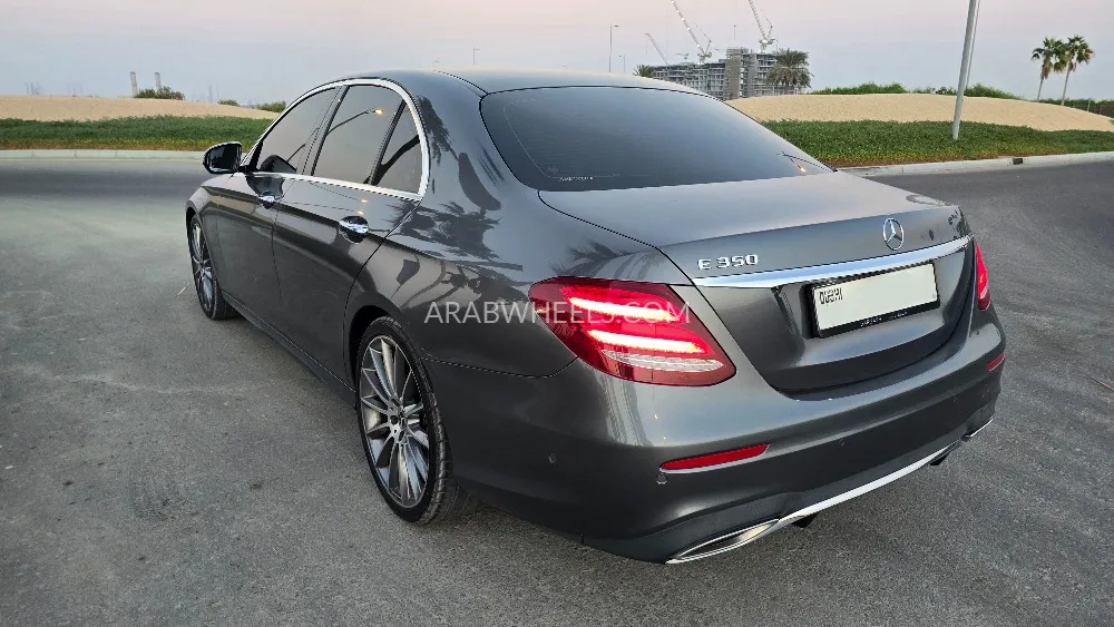 Mercedes Benz E Class 2019 for Sale in Dubai Image-10