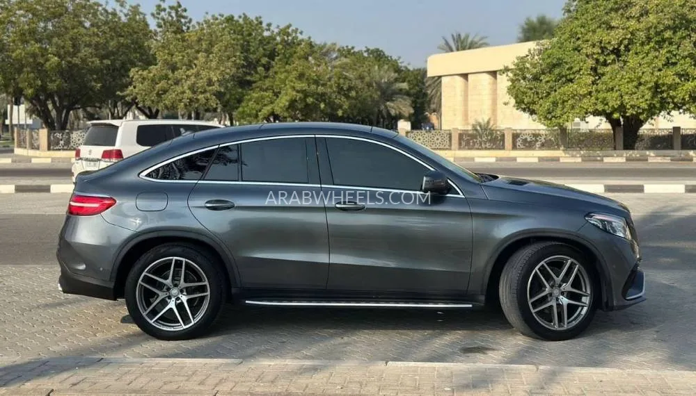 Mercedes Benz GLE Class 2017 for Sale in Dubai Image-7