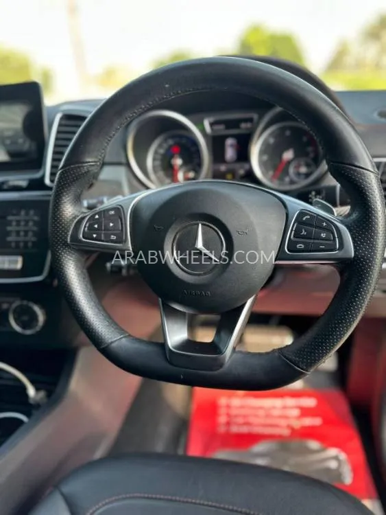 Mercedes Benz GLE Class 2017 for Sale in Dubai Image-14