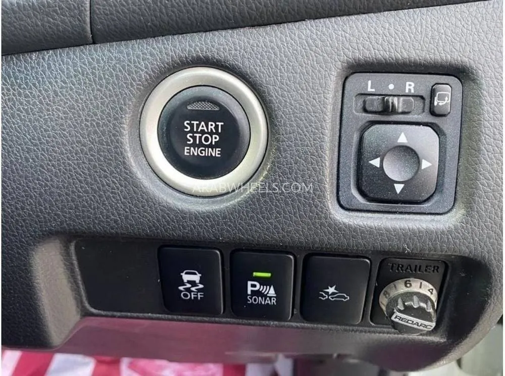 ميتسوبيشي باجيرو 2017 for Sale in دبي Image-12