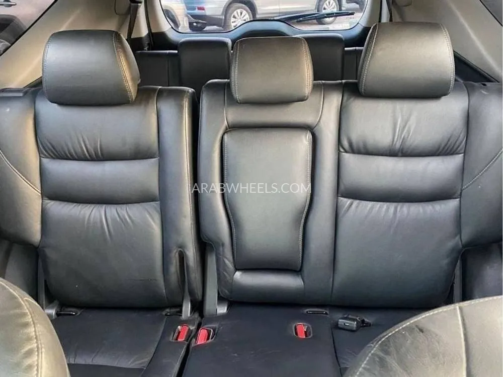 ميتسوبيشي باجيرو 2017 for Sale in دبي Image-18