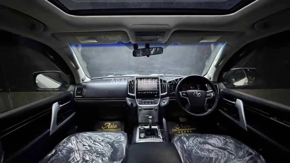 Toyota Land Cruiser 2016 for Sale in Dubai Image-10
