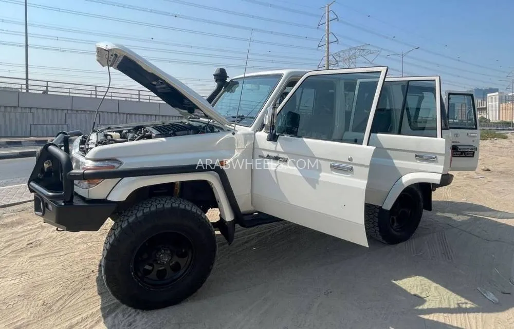 Toyota Land Cruiser 2020 for Sale in Dubai Image-14