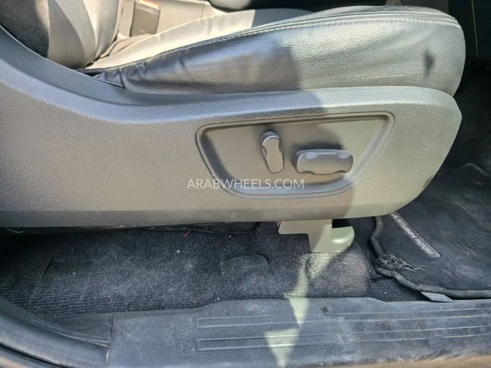 ميتسوبيشي باجيرو سبورت 2021 for Sale in دبي Image-12