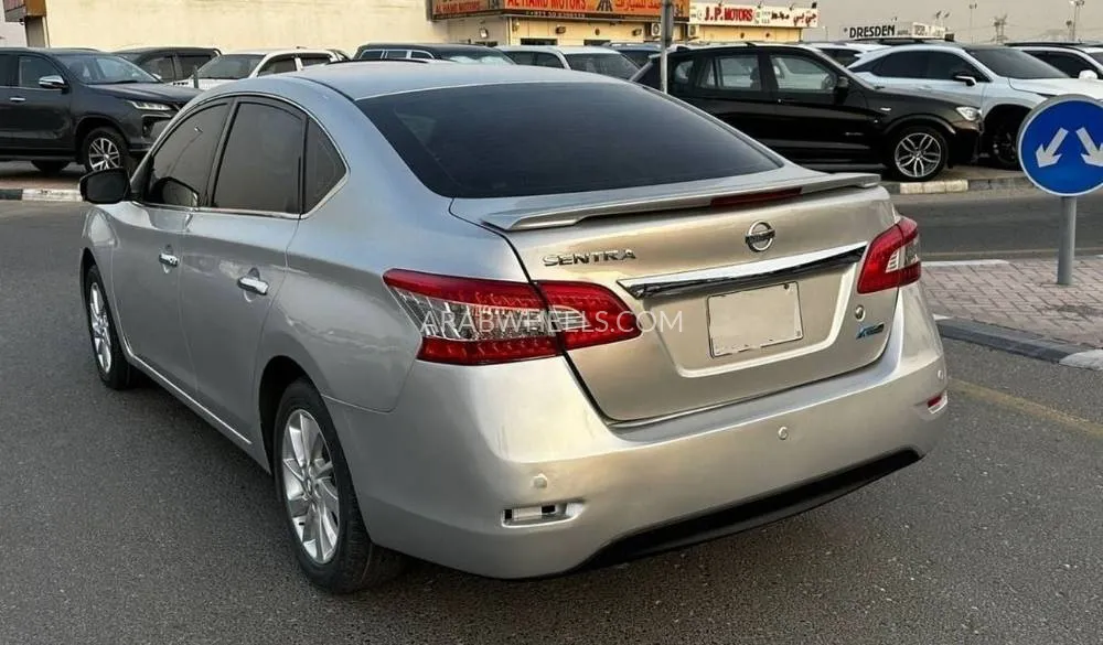 Nissan Sentra 2013 for Sale in Dubai Image-4