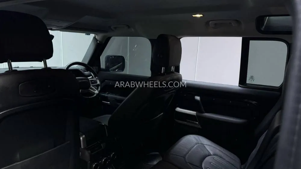 Land Rover Defender 2021 for Sale in Dubai Image-14