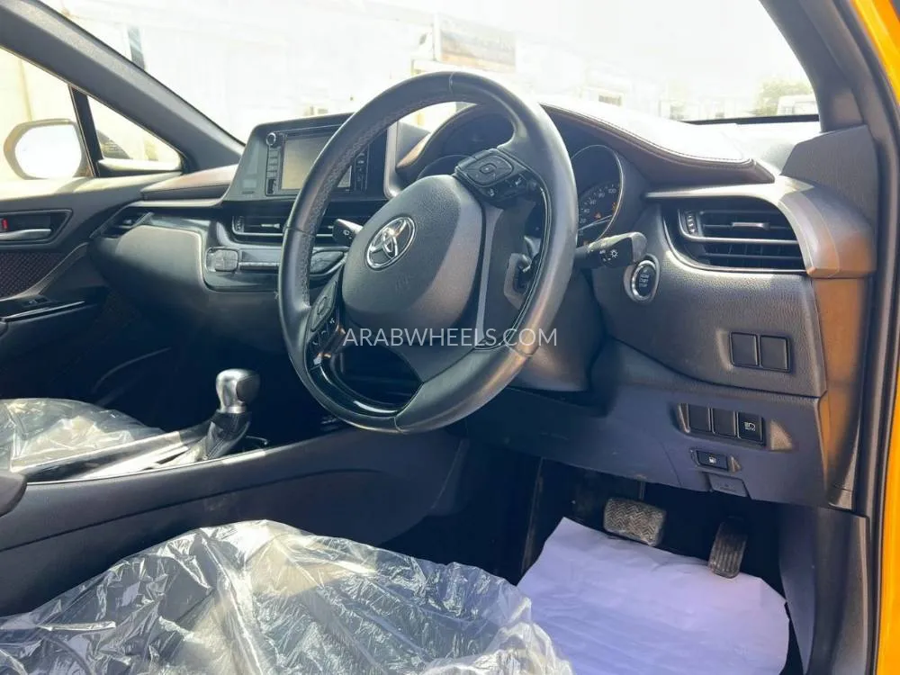 Toyota C-HR 2017 for Sale in Dubai Image-13