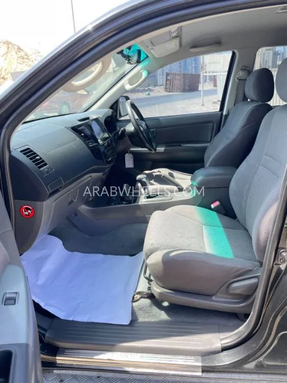 Toyota Hilux 2013 for Sale in Dubai Image-20